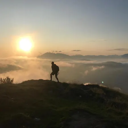 Appartementhaus Mountain ホームステイ