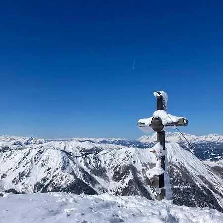Appartementhaus Mountain ホームステイ アルテンマルクト・イム・ポンガウ