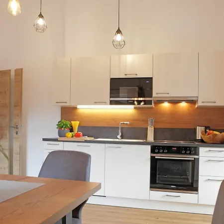홈스테이 Appartementhaus Reiter