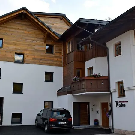 Séjour chez l'habitant Appartementhaus Mountain *