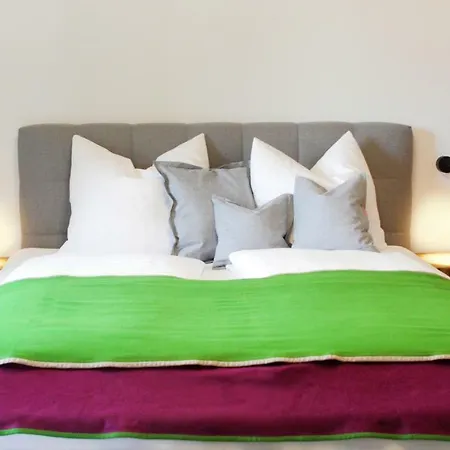 Privatunterkunft Appartementhaus Mountain